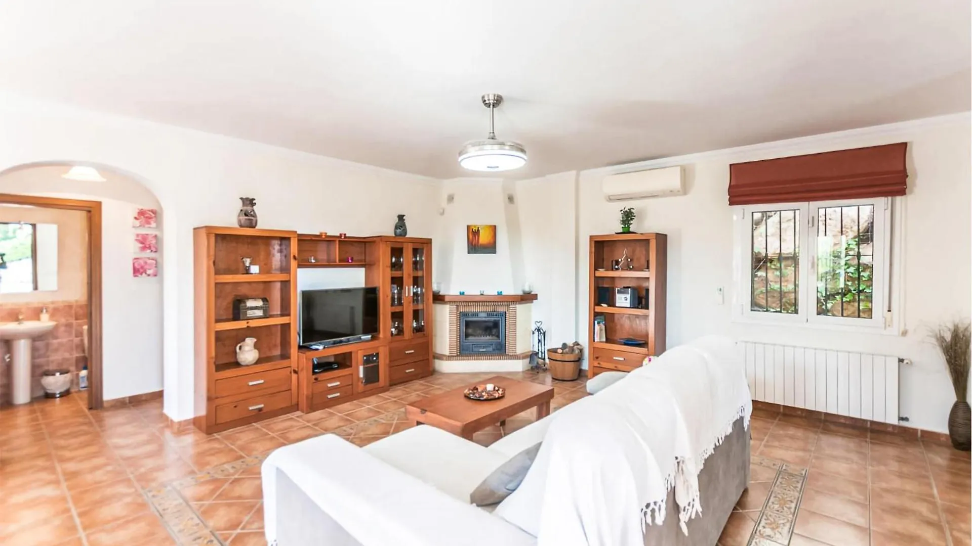 Cortijo De La Abuela Villa Cómpeta Tatil Evi