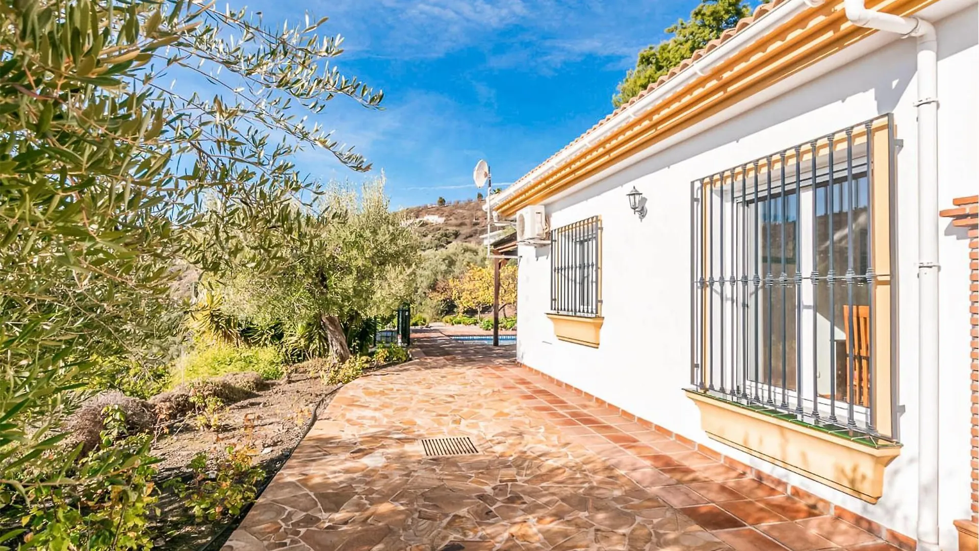 Cortijo De La Abuela Villa Cómpeta 0*,
